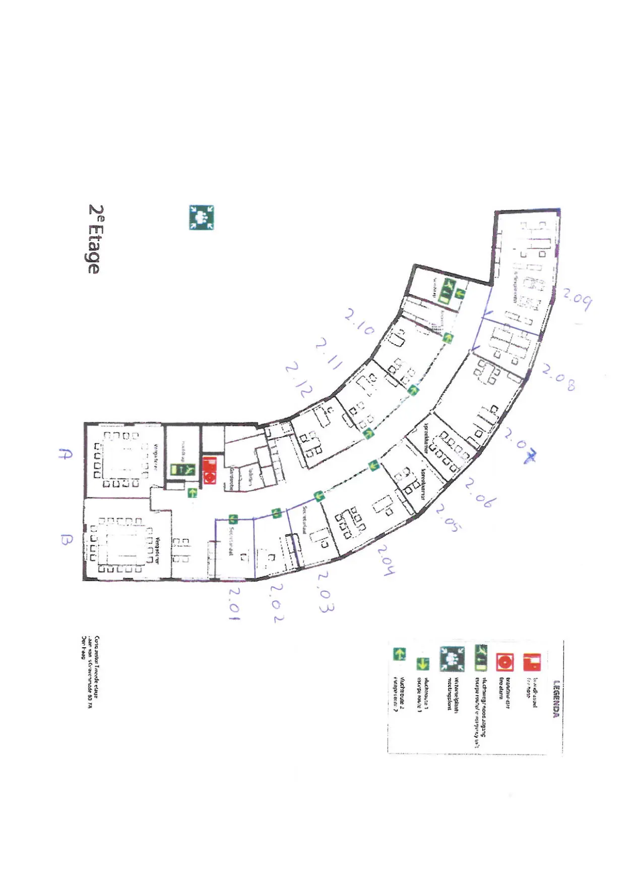 Plattegrond van de tweede etage van het gebouw aan de Laan van s-Gravenmade met genummerde kantoorruimtes en nooduitgangen.